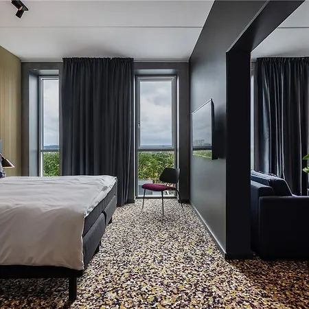 Hotel Peak 12 4*