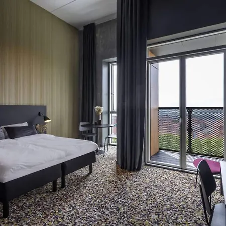 Peak 12 Hotel Viborg